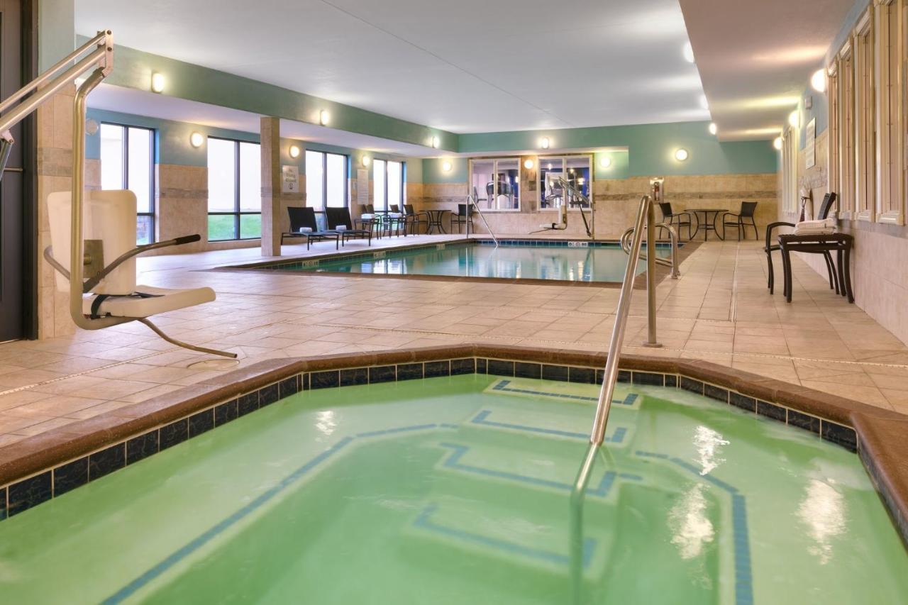 Holiday Inn Express And Suites Helena By Ihg Εξωτερικό φωτογραφία